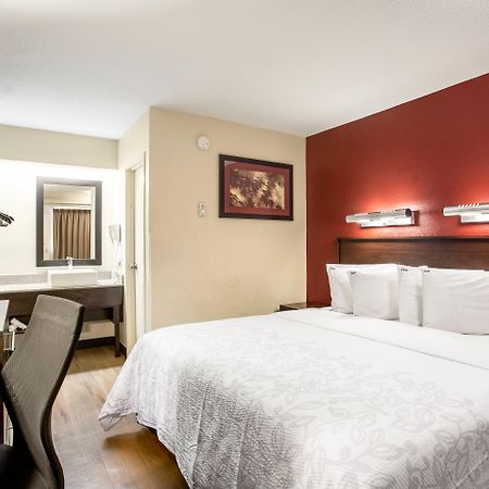 Red Roof Inn Plus + Boston - Framingham Kültér fotó