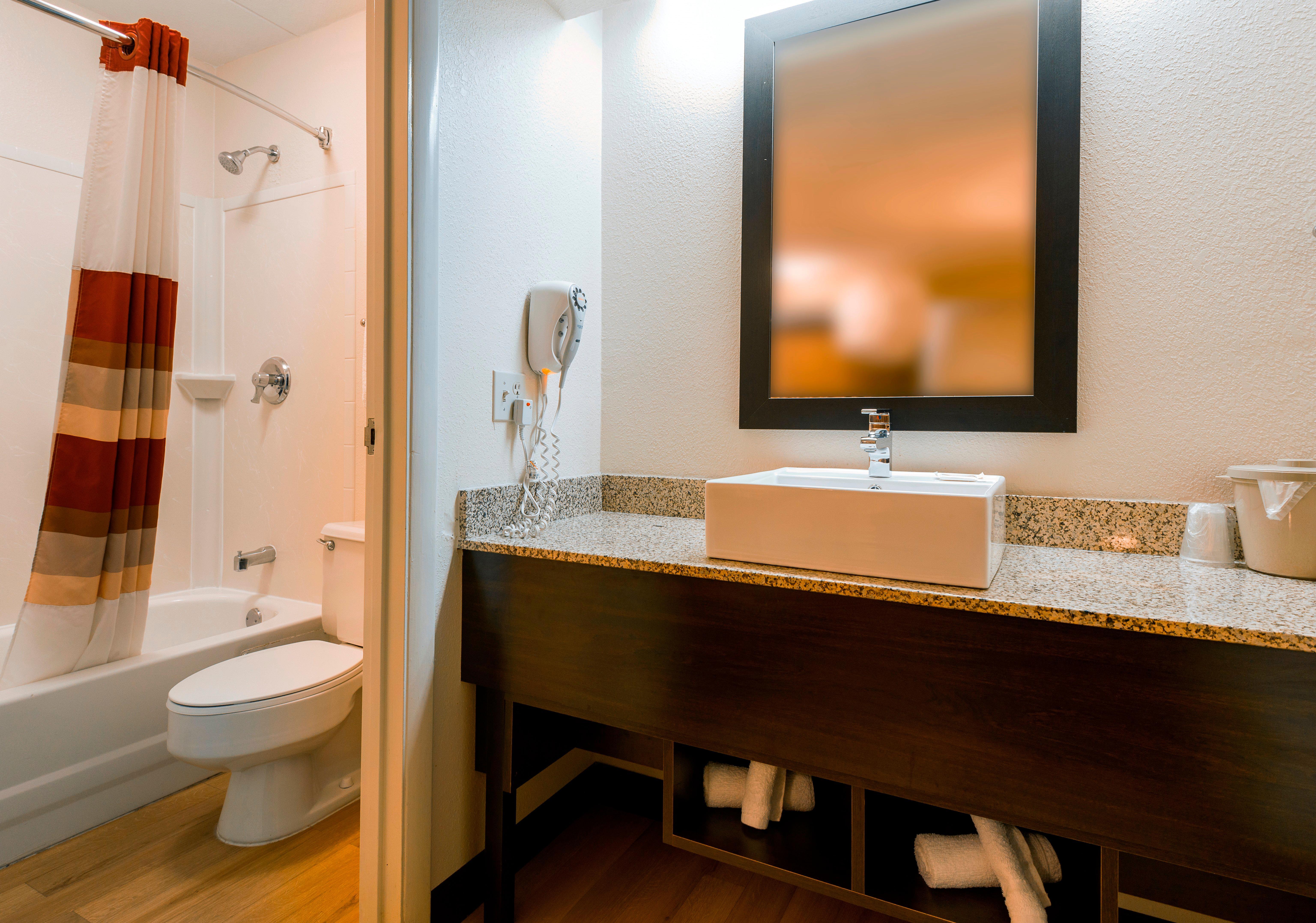Red Roof Inn Plus + Boston - Framingham Kültér fotó