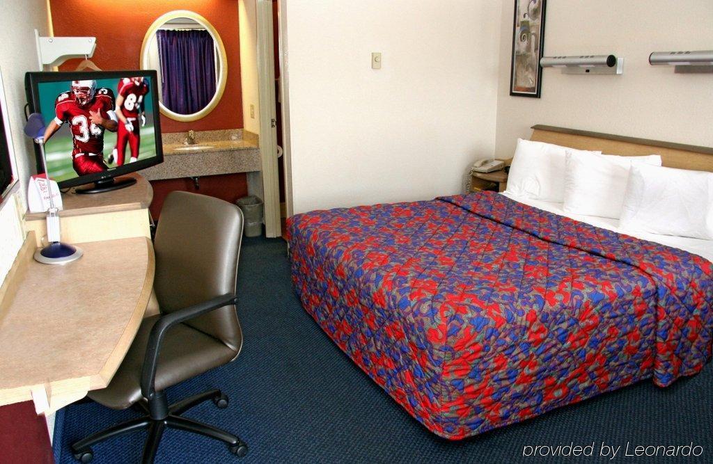 Red Roof Inn Plus + Boston - Framingham Kültér fotó