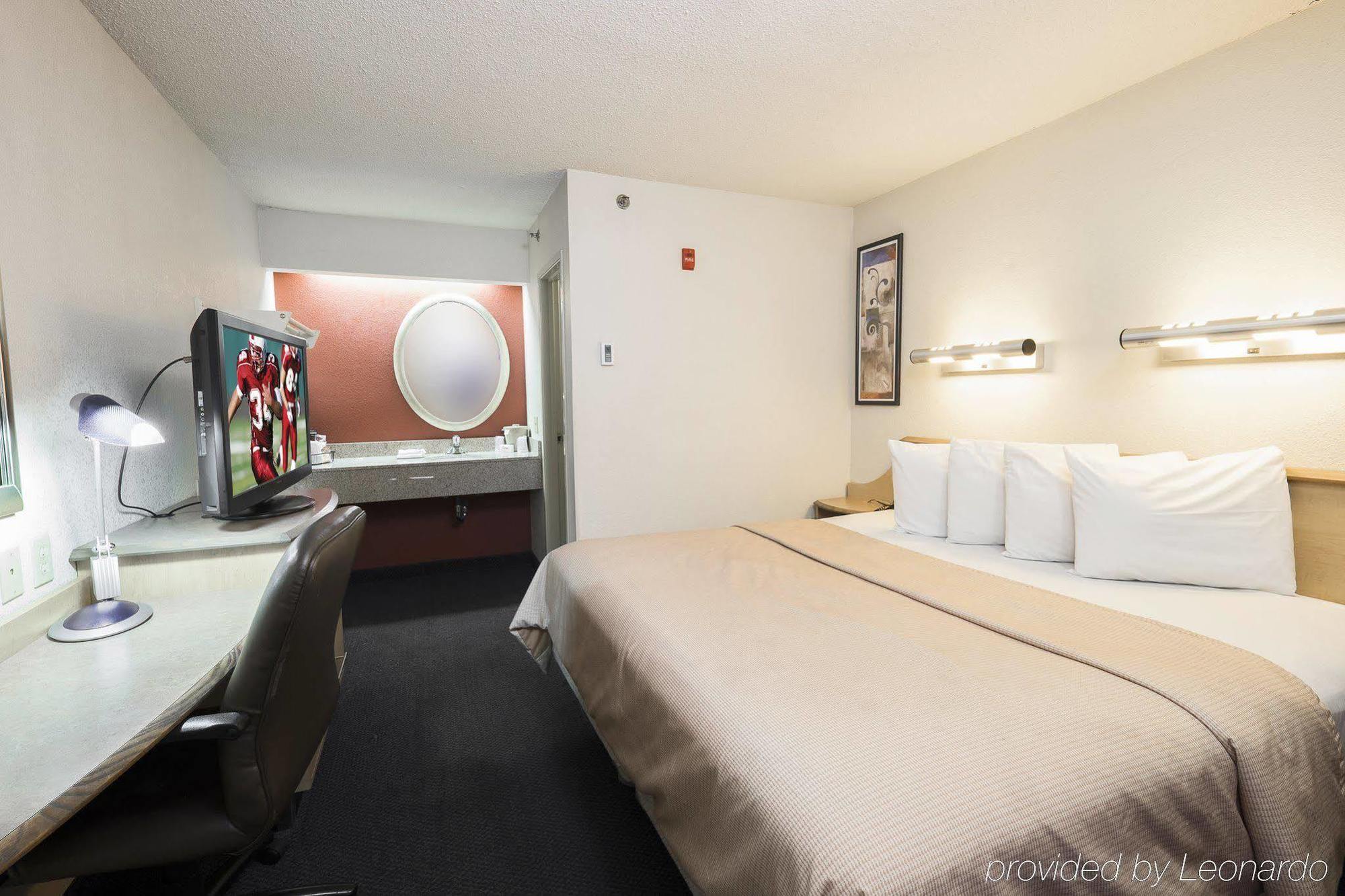 Red Roof Inn Plus + Boston - Framingham Kültér fotó
