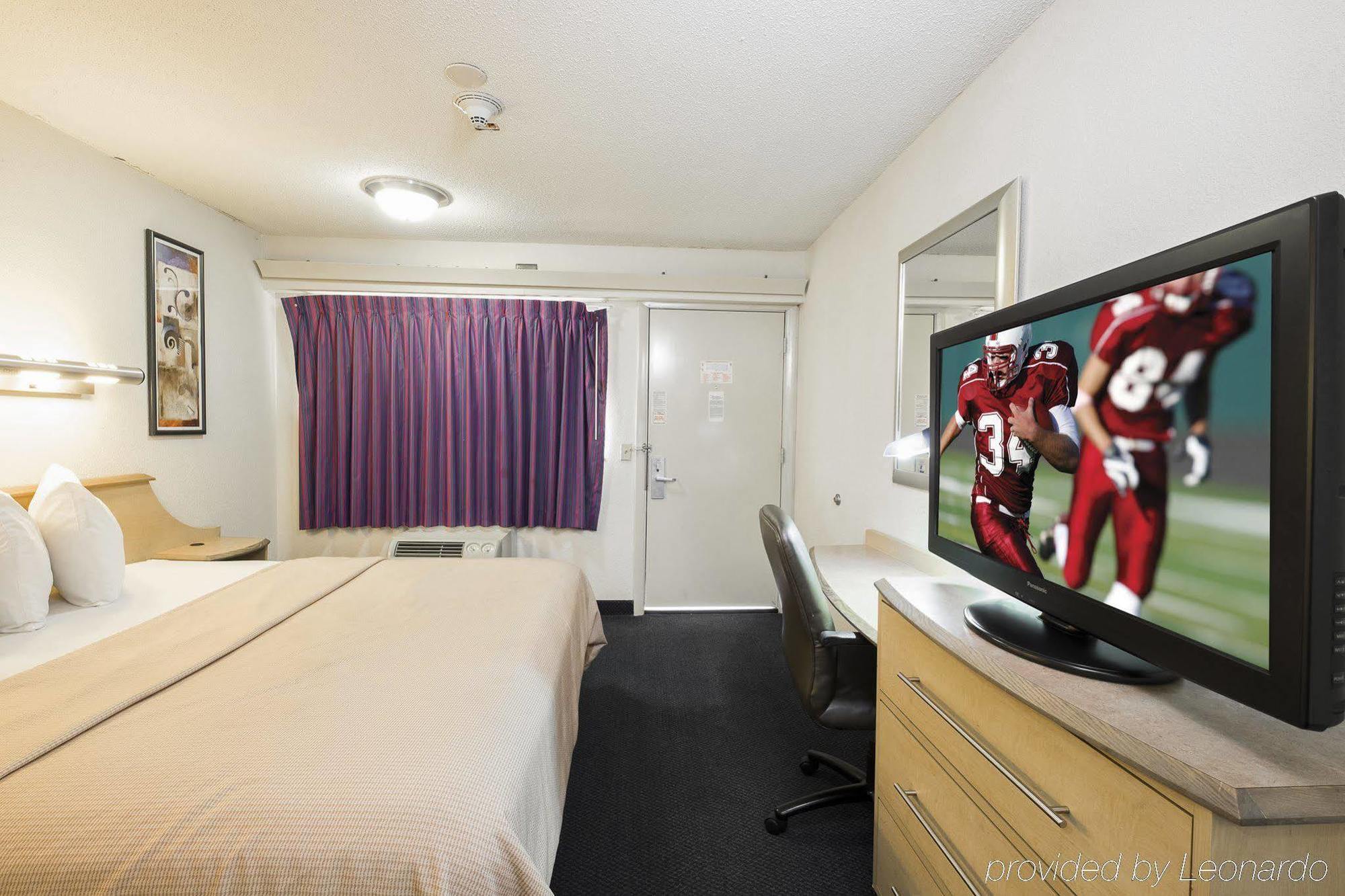 Red Roof Inn Plus + Boston - Framingham Kültér fotó