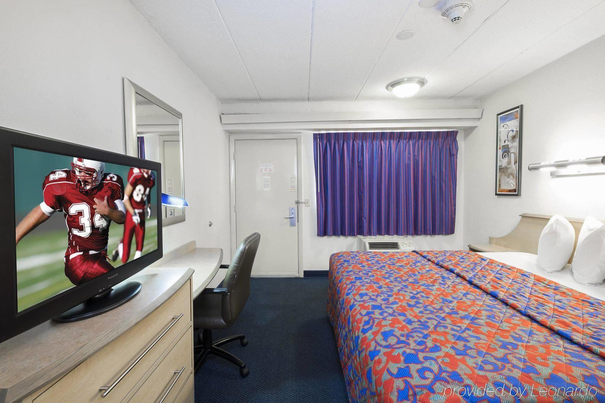 Red Roof Inn Plus + Boston - Framingham Kültér fotó